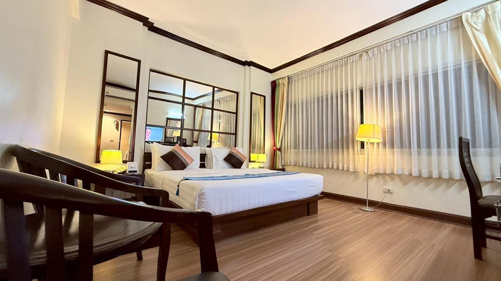 Grand Business Inn Bangkok Eksteriør bilde