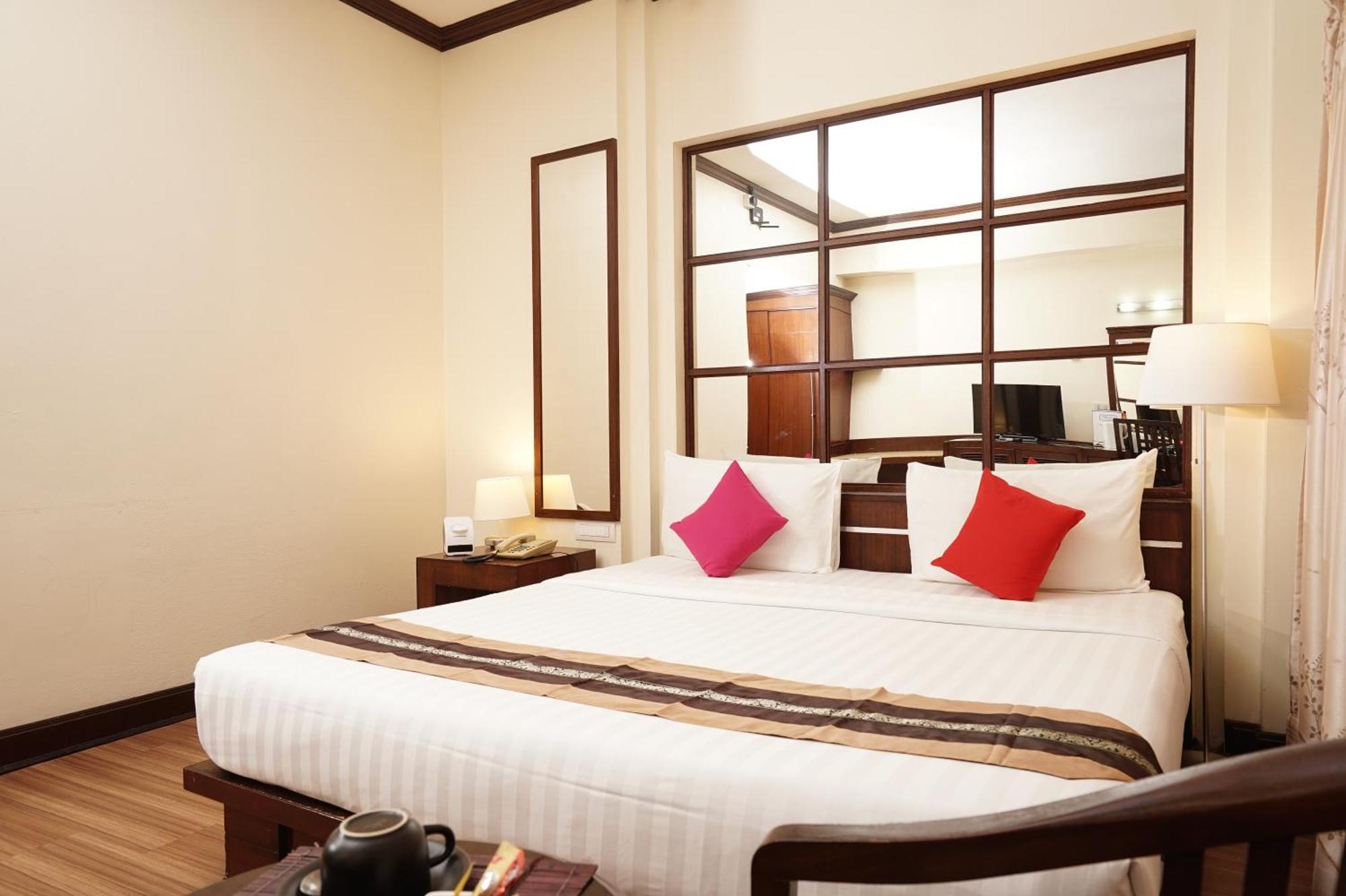 Grand Business Inn Bangkok Eksteriør bilde