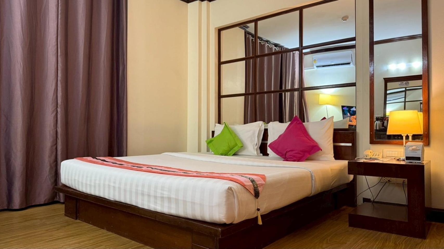 Grand Business Inn Bangkok Eksteriør bilde