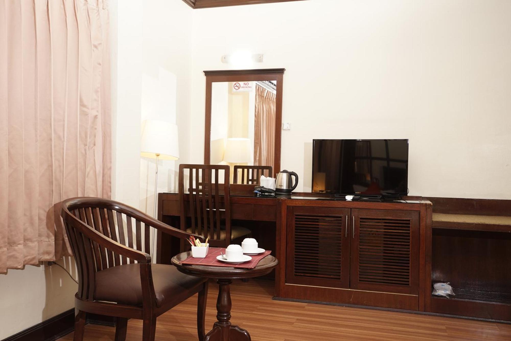 Grand Business Inn Bangkok Eksteriør bilde